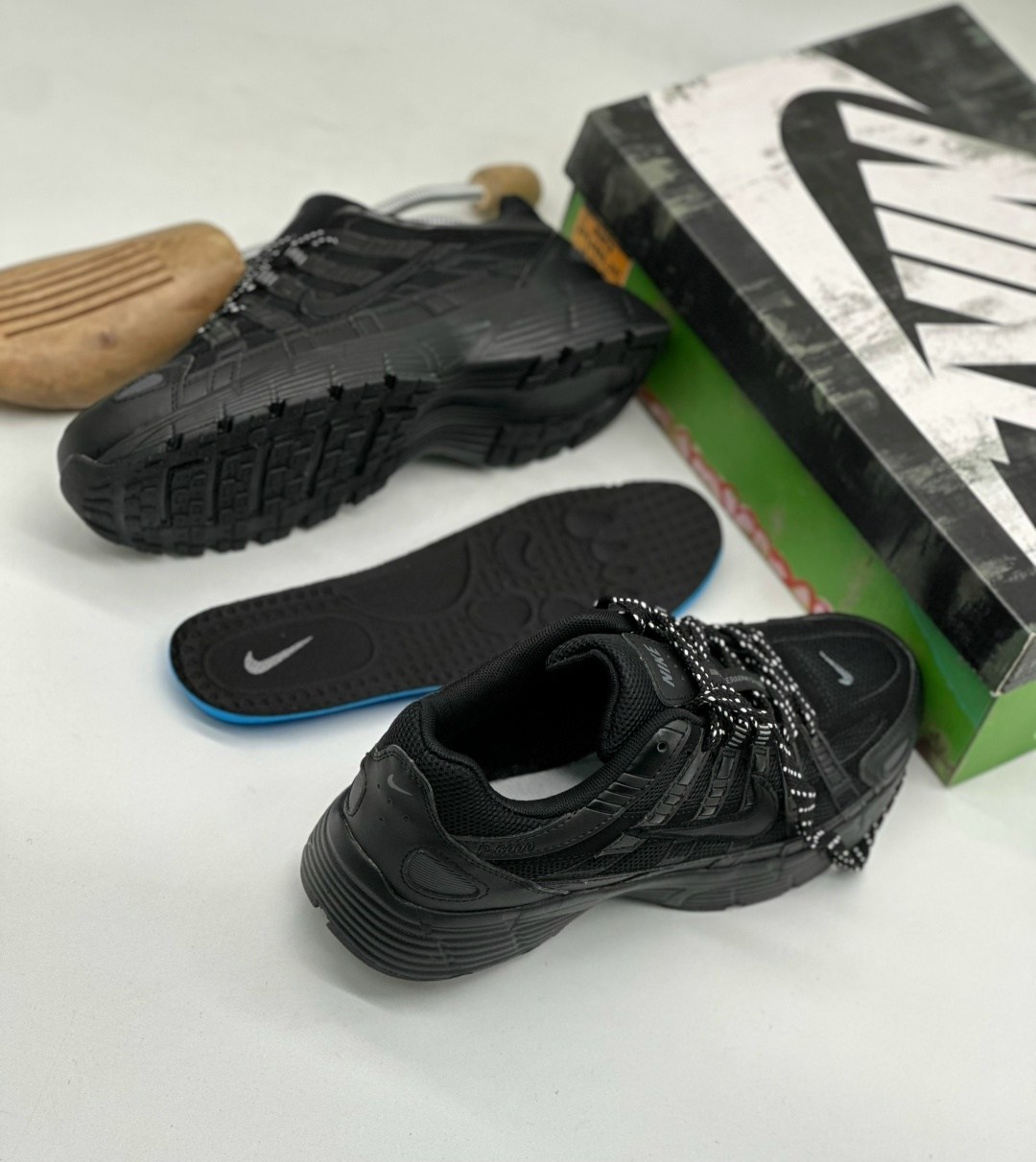 кроссовки nike,мужские кроссовки nike,кроссовки nike air max plus tn,кроссовки мужские с логотипом nike p6000,nike p-6000 кроссовки мужчины black