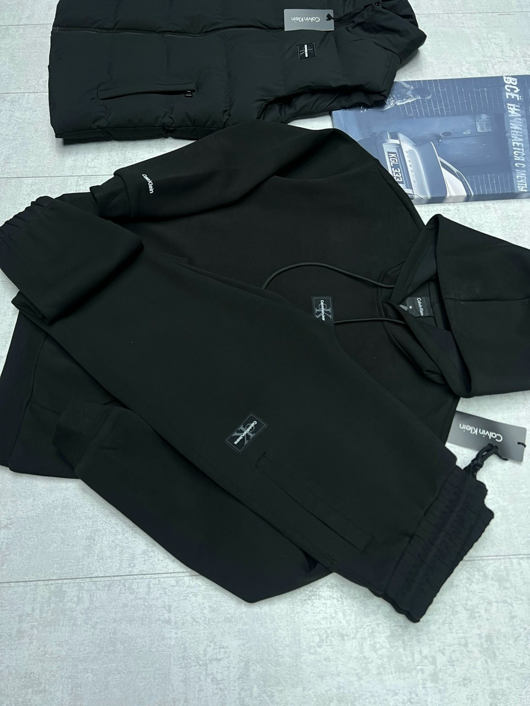 спортивный костюм мужской,спортивный костюм тройка,спортивные костюмы для мужчин,мужская спортивная одежда,костюм для мужчин