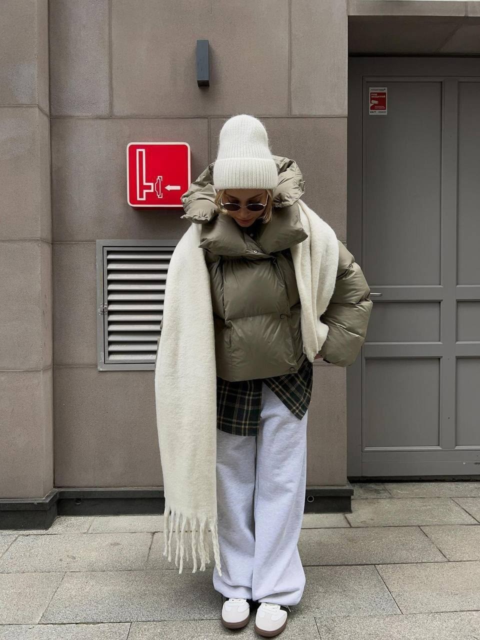 толстая теплая куртка-пуховик,толстая теплая куртка-пуховик bkqu,стильные пуховики,пуховик дутый оверсайз женский,куртка оверсайз