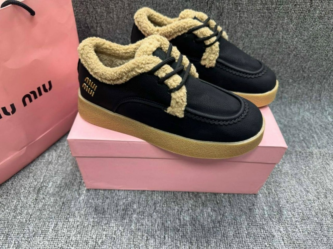 ,женские ботинки miu miu delave на меху,женская ,угги замш,женские зимние замшевые ботинки miu miu с мехом коричневые