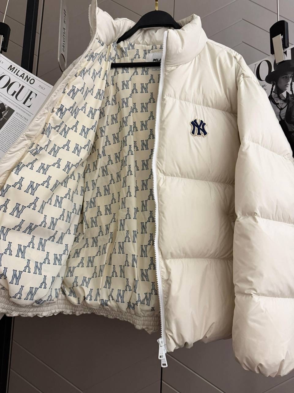 короткий пуховик,куртка зимняя женская,куртка,пуховик essentials,бежевый пуховик