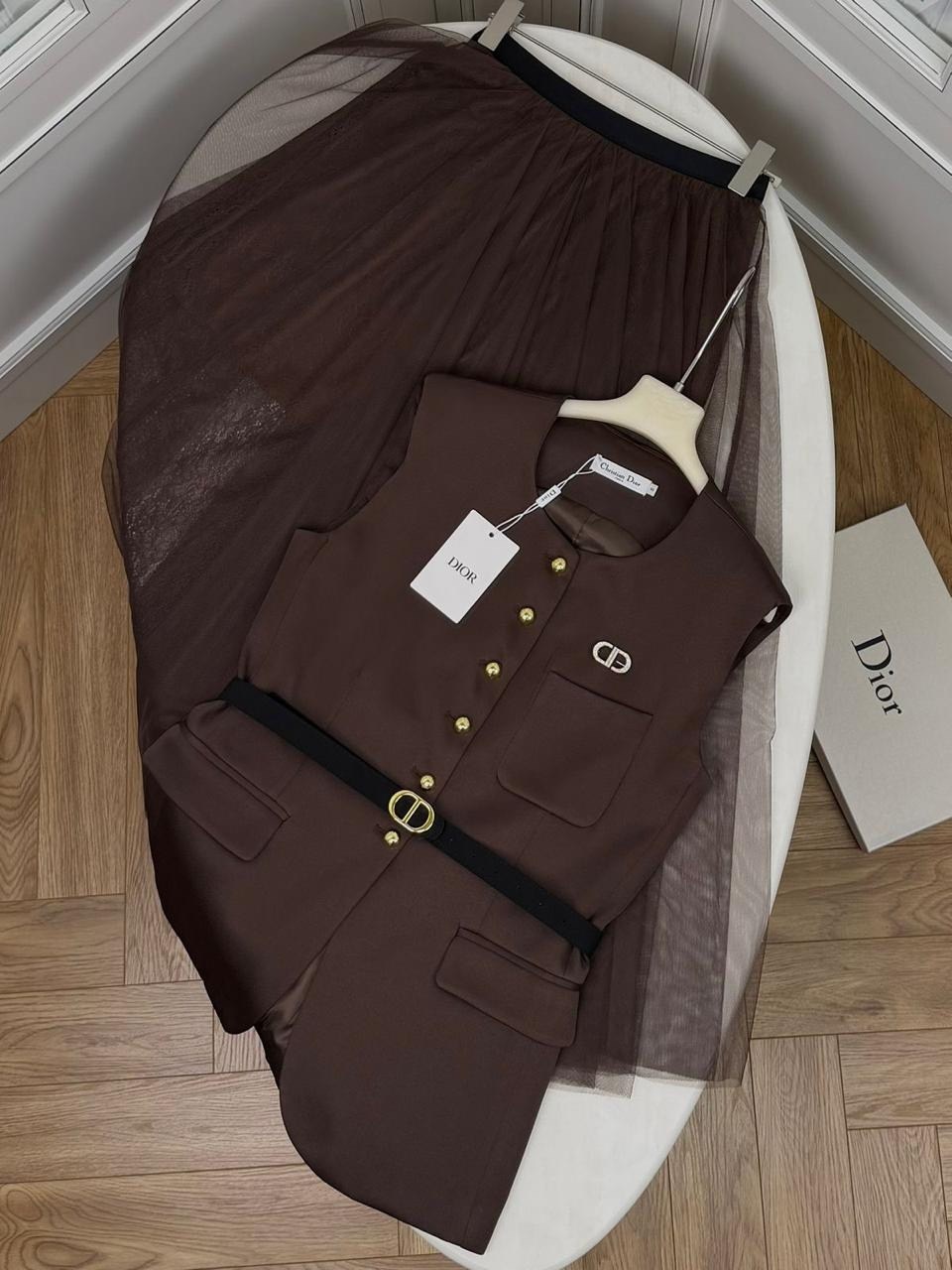 женский костюм,стиль одежды,вечернее платье