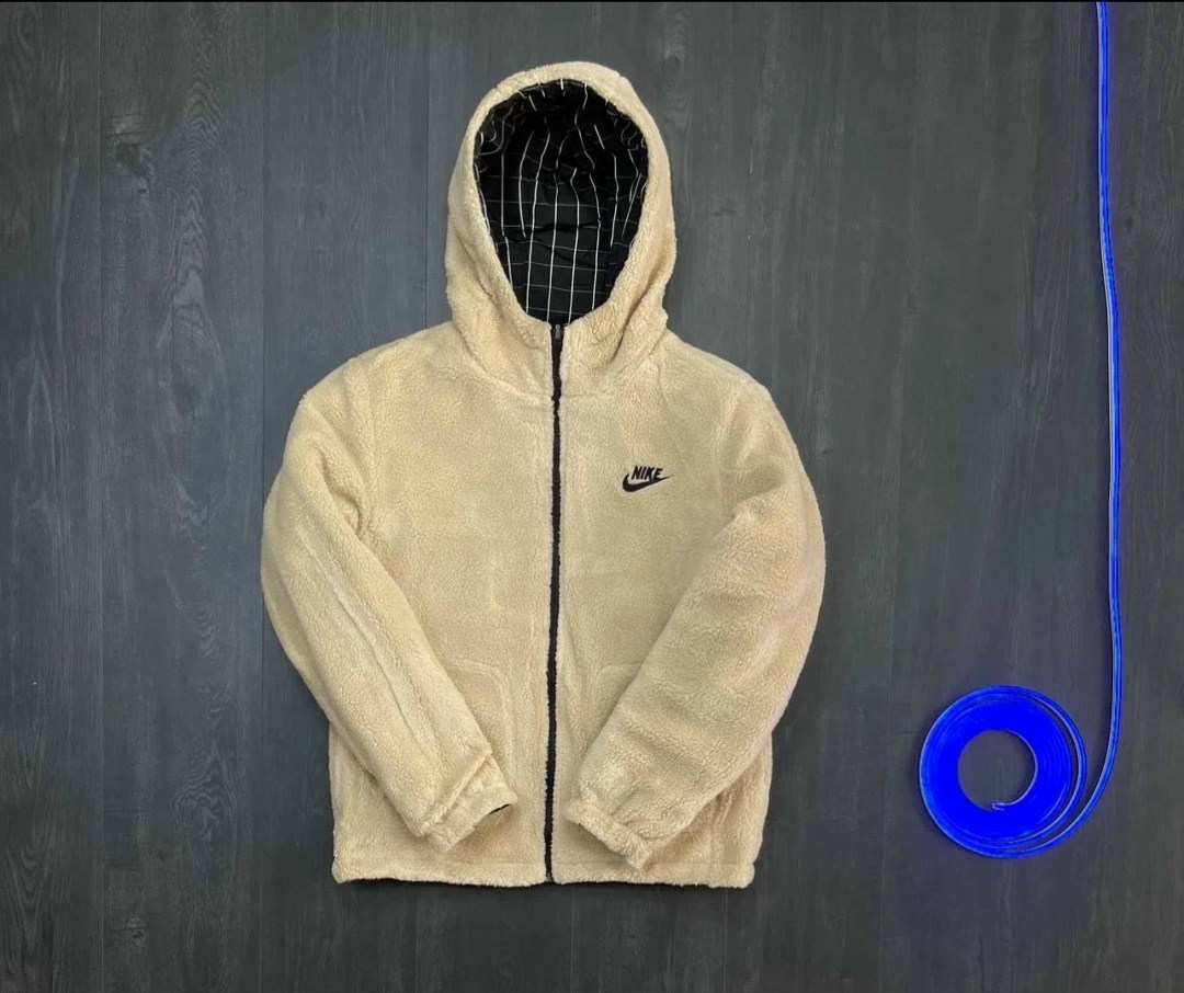 демисезонная куртка nike,зимняя куртка nike,куртка двухсторонняя nike,куртка,куртка зимняя мужская nike цвет зеленый