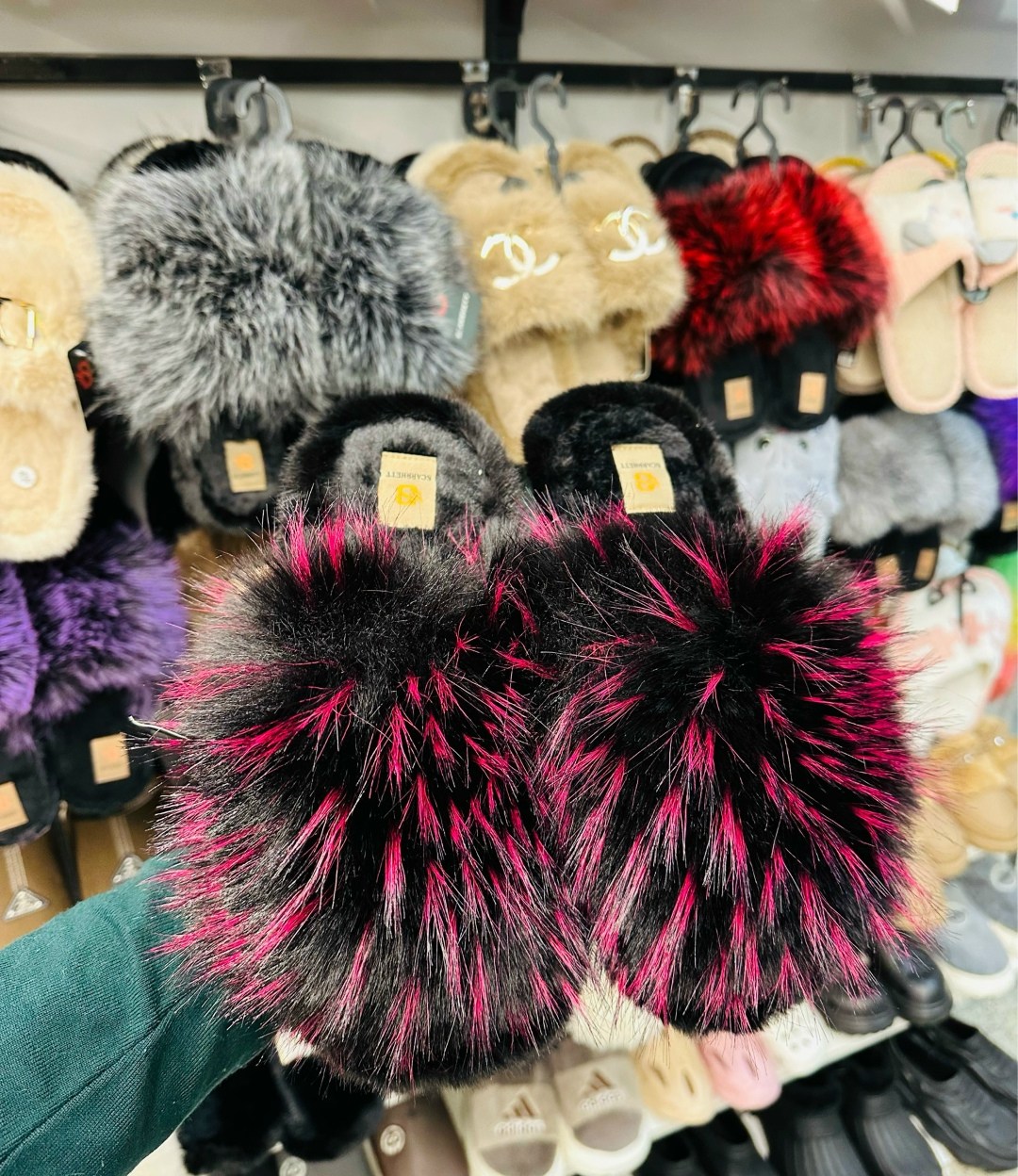 меховые тапочки,,пушистые тапочки,тапочки из натурального меха,тапочки из искусственного меха