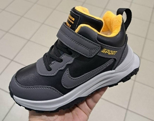 ,ботинки мальчиков,зимние ботинки для мальчика,детские ботинки,ботинки jack wolfskin