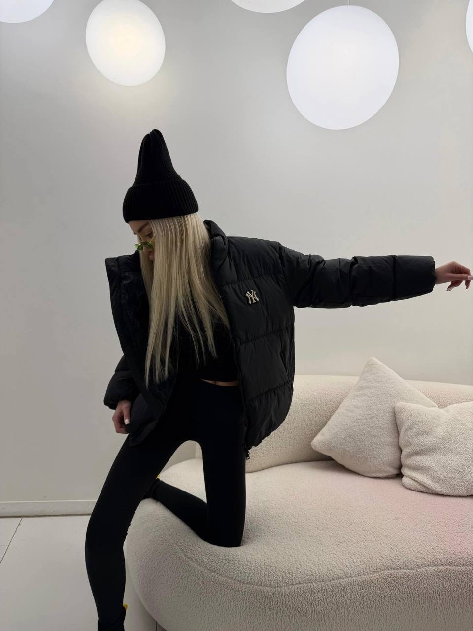 короткий пуховик,куртка оверсайз,короткая куртка,куртка пуховик,женская куртка