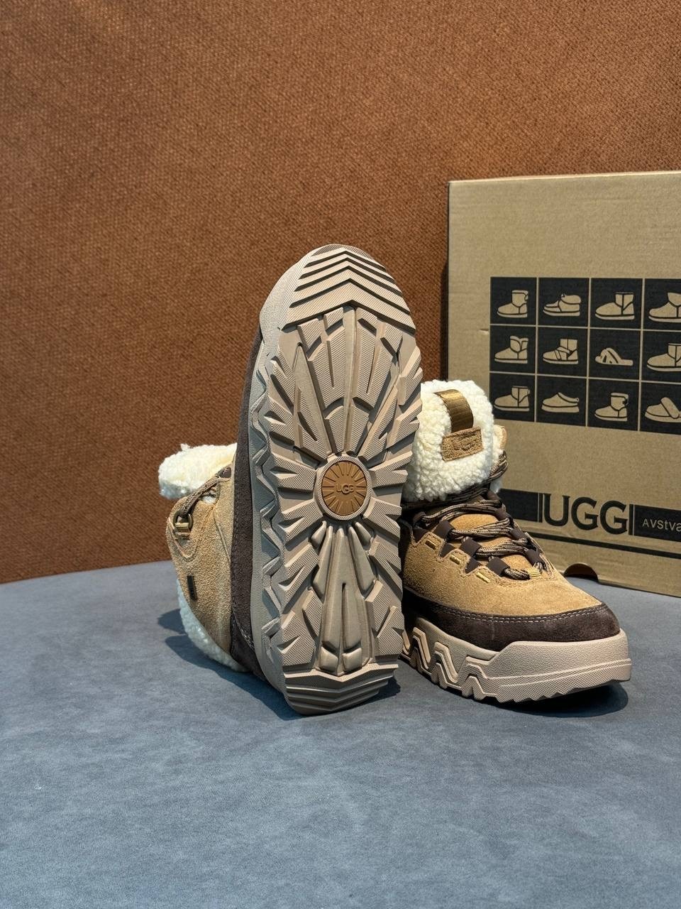 ,ботинки женские ugg,ugg ботинки,кроссовки ugg,зимняя