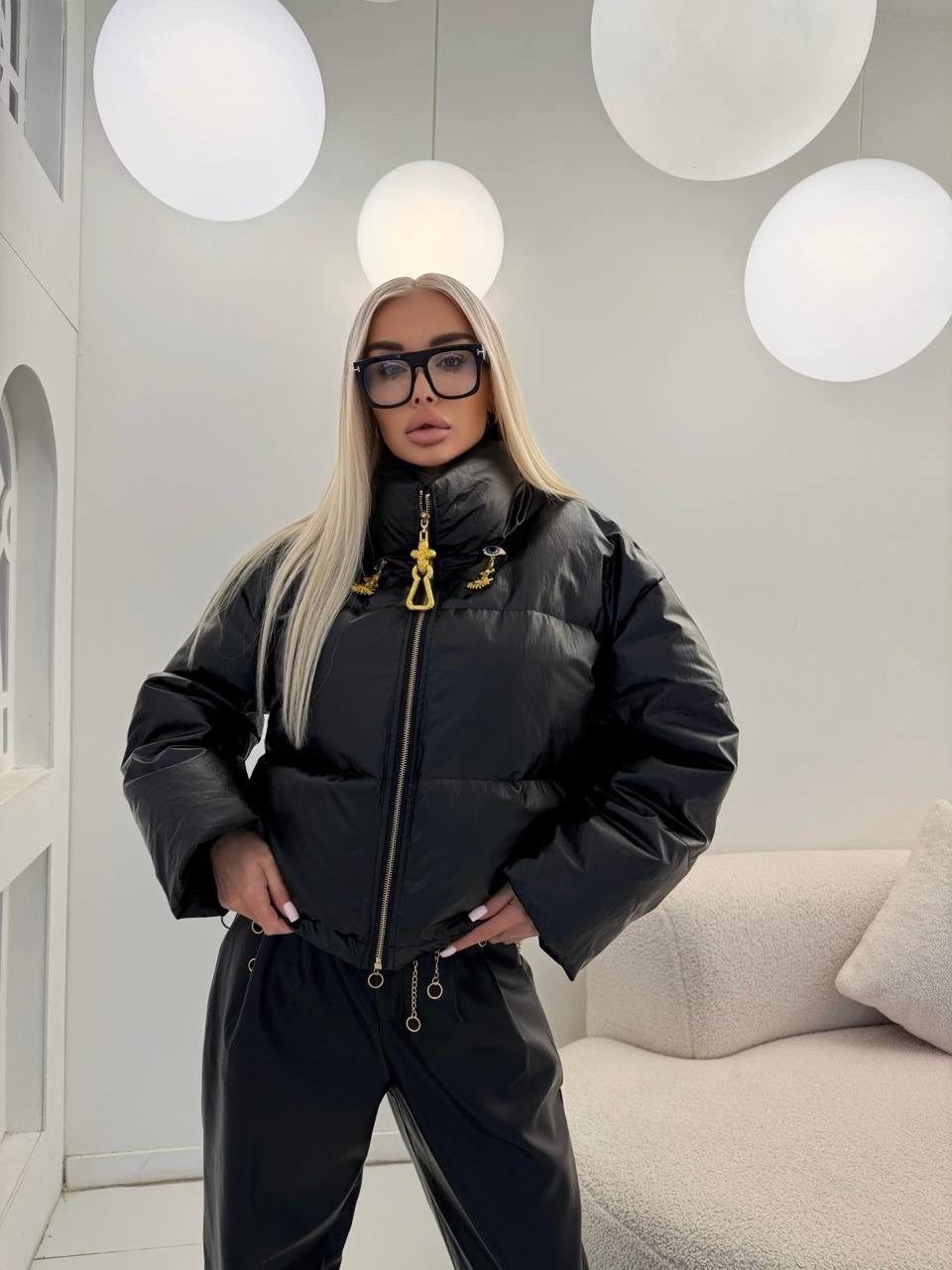 кожаная куртка,кожаные штаны,короткий пуховик,женская мода