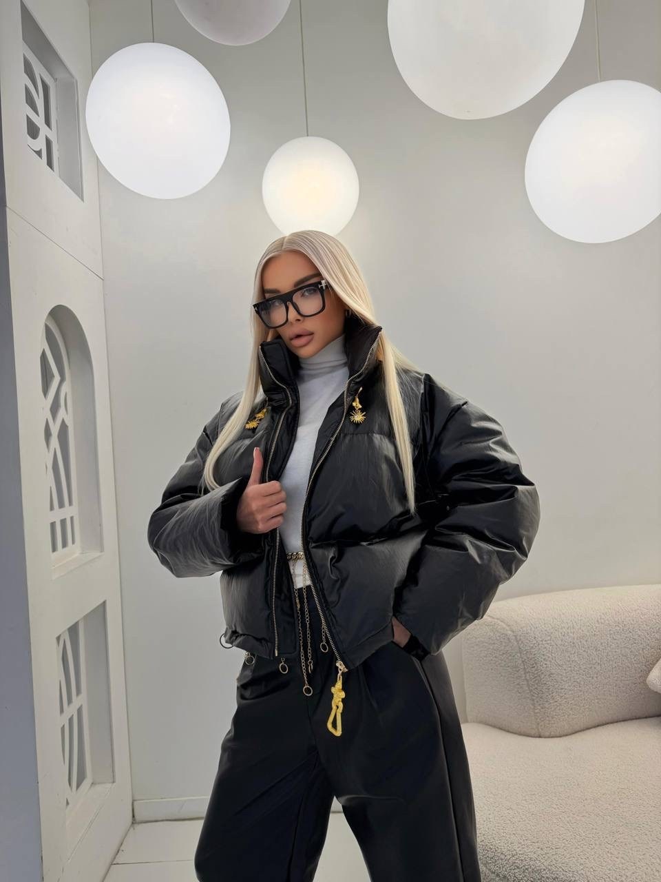 кожаная куртка,кожаные штаны,короткий пуховик,женская мода