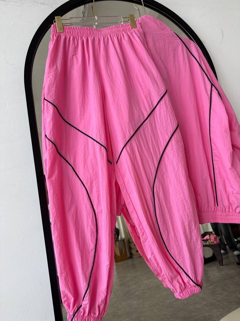 женский спортивный костюм,стильные костюмы,женские костюмы,стильные женские костюмы,спортивный костюм