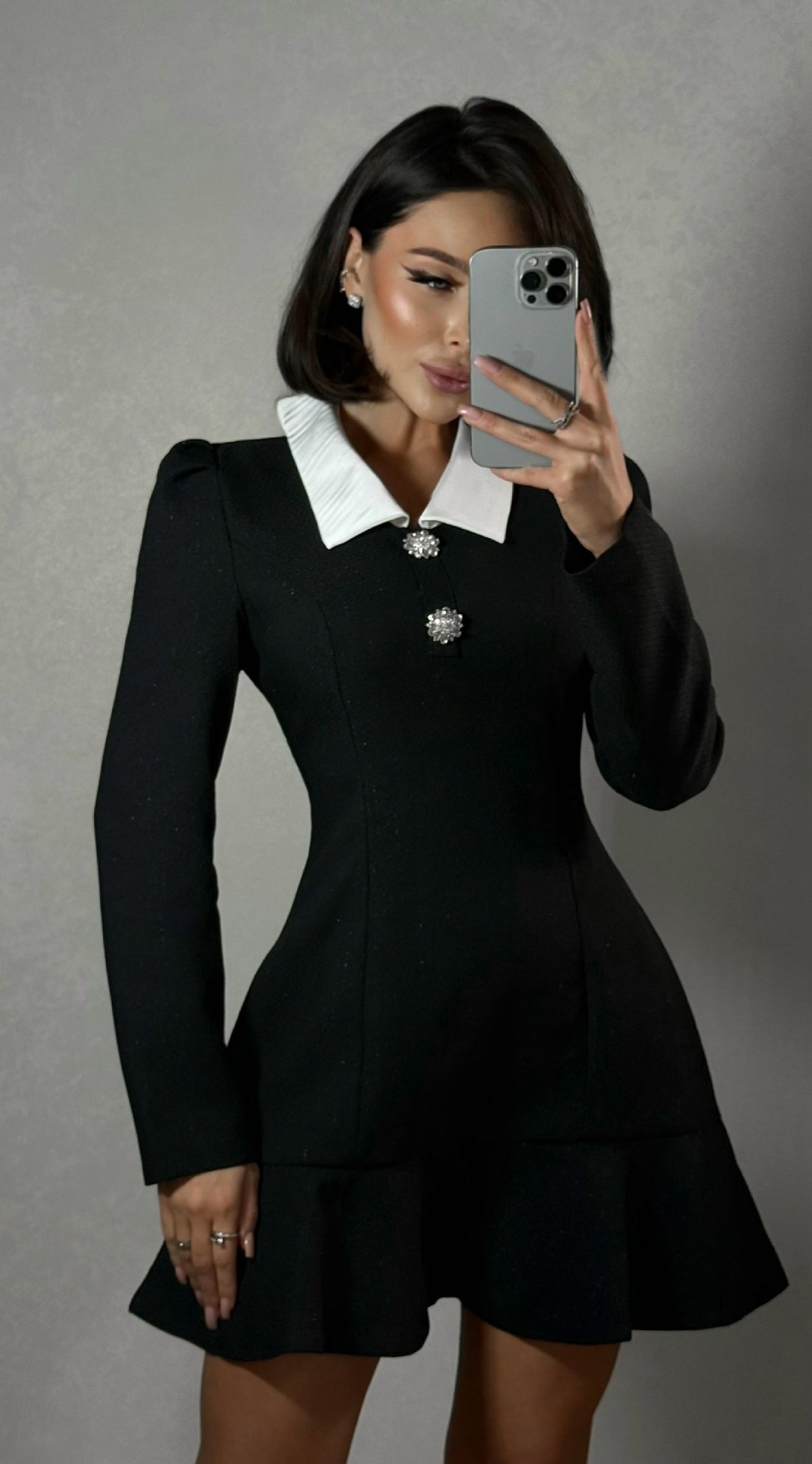 черное платье с белым воротником,платье,платье женское,стильное мини платье с воротничком,платье черное