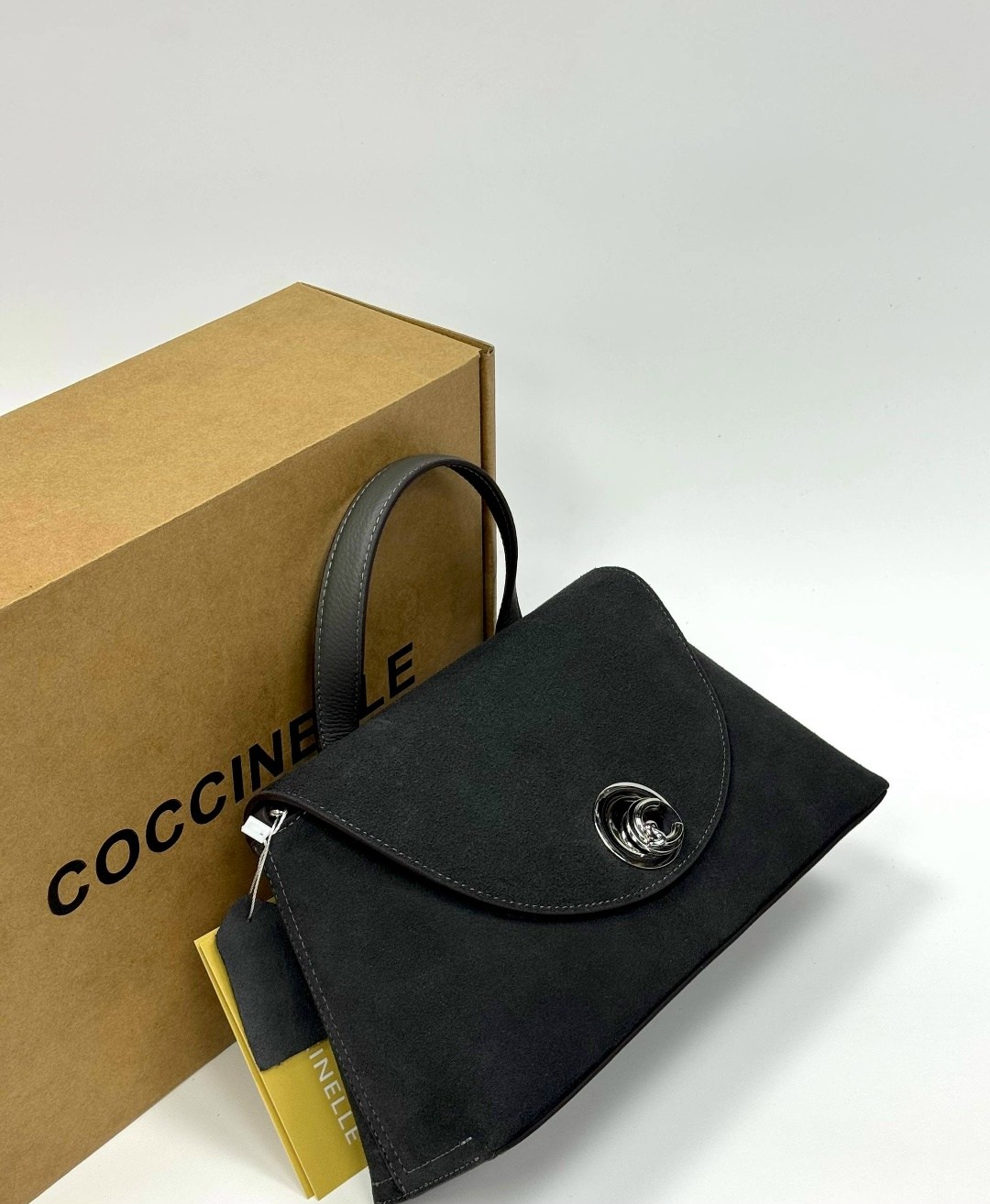 сумка coccinelle,сумка женская coccinelle натуральная замша,сумка coccinelle замша,замшевая сумка coccinelle,сумка coccinelle замша чёрная