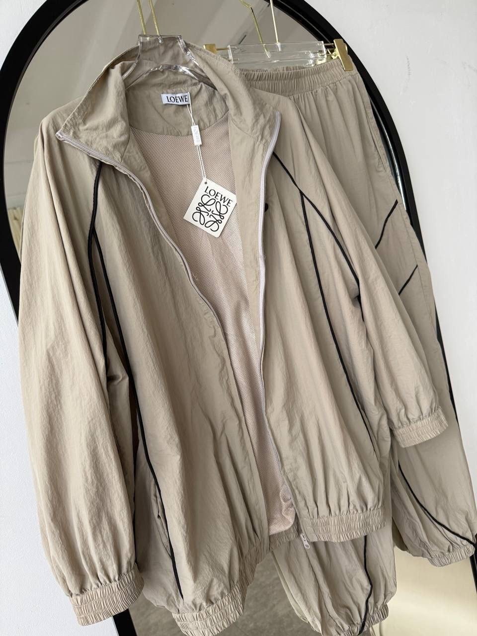 костюм женский,костюм бежевый,костюм спортивный женский,спортивный костюм,костюм спорт