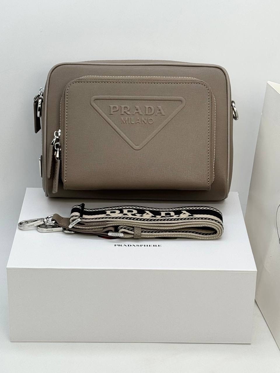 сумка женская prada,prada сумка на плечо,сумка prada,сумка prada через плечо,сумка prada прада