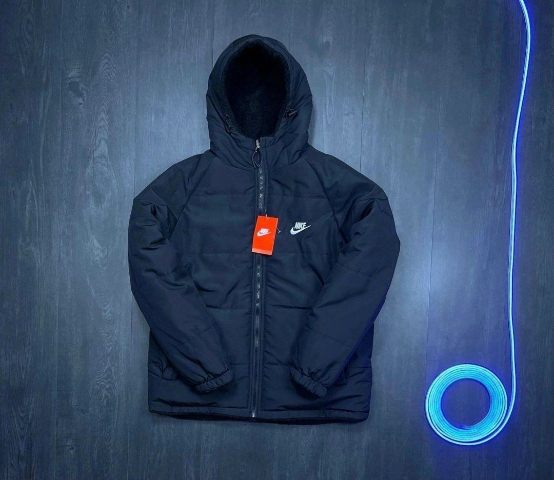 демисезонная куртка nike,зимняя куртка nike,куртка двухсторонняя nike,куртка,куртка зимняя мужская nike цвет зеленый