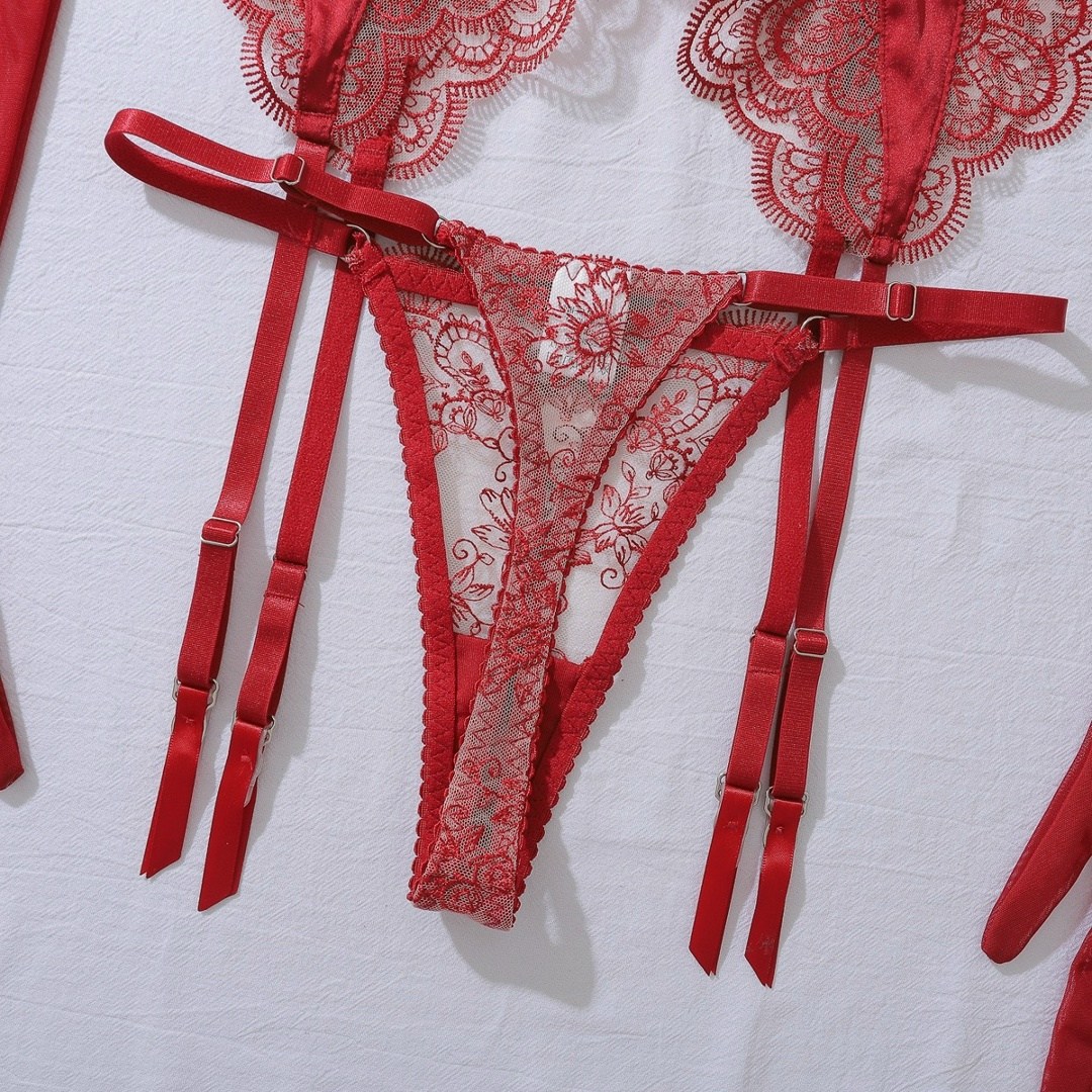 комплект сексуального нижнего белья,комплект нижнего белья женский сексуальное,комплекты нижнее белье женский,комплекты нижнего белья,комплект кружевного нижнего белья