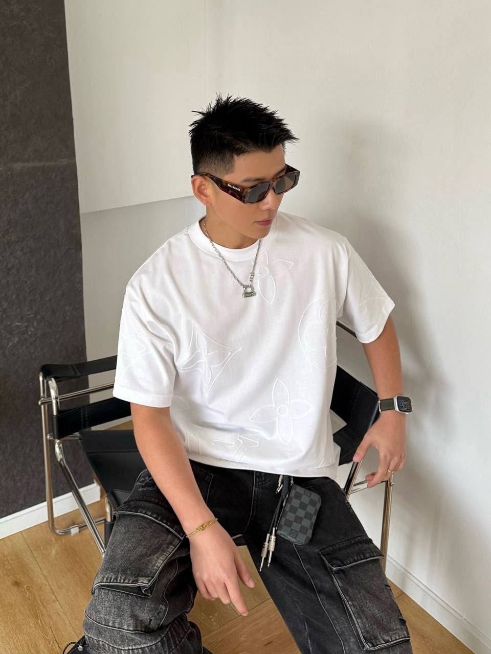 оверсайз футболка,белая оверсайз футболка,джинсы мужские,брюки свободного кроя