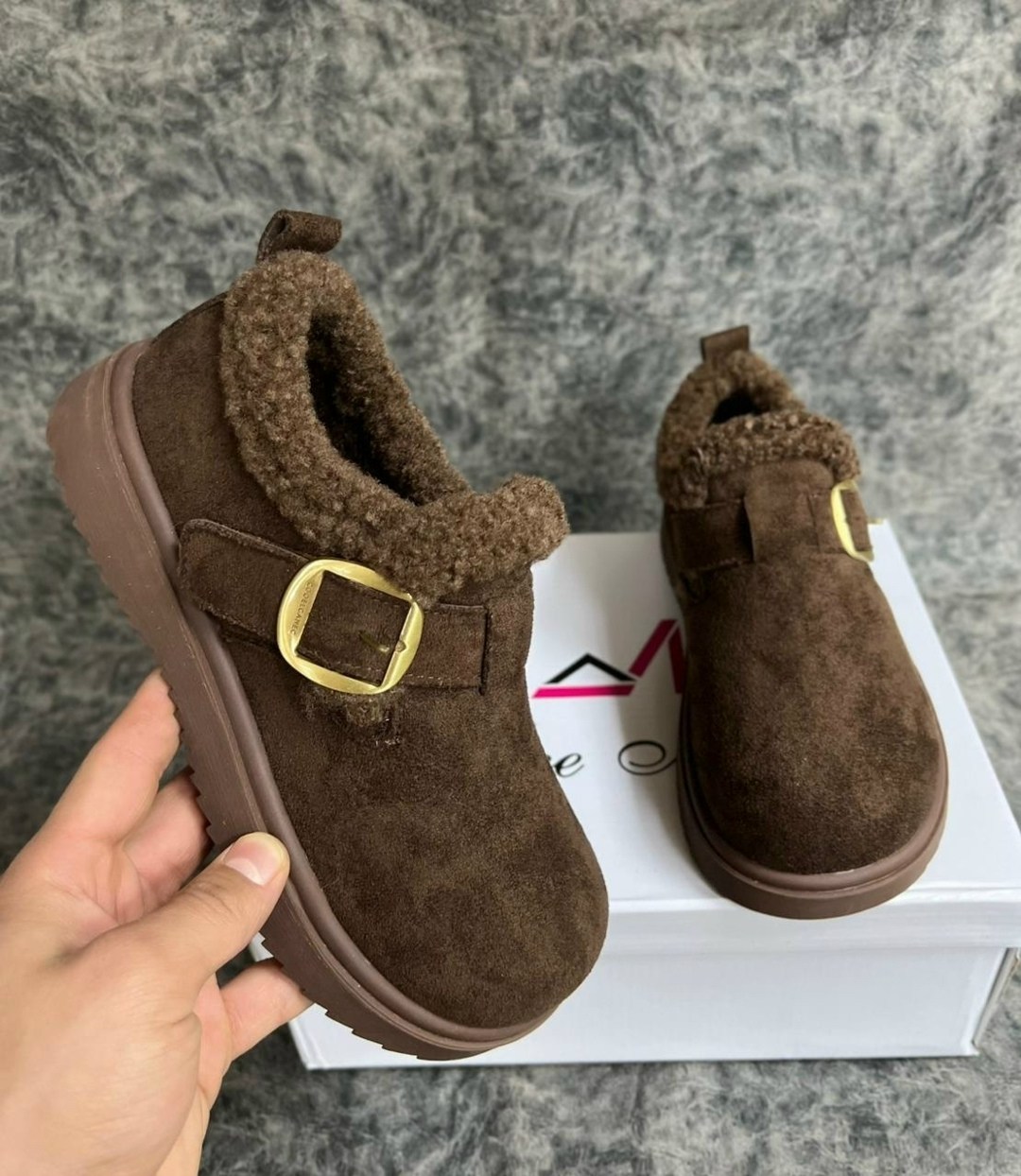 ,зимняя ,модные зимние новые женские короткие плюшевые полутапочки 2025 года,теплая ,зимняя женская