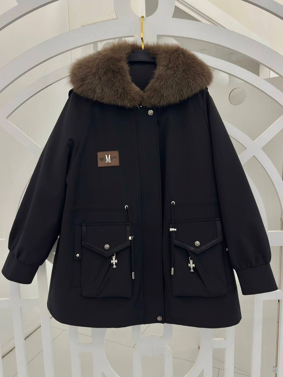 куртка парка зима с капюшоном на натуральном мехе,зимняя куртка,меховая парка,женская зимняя куртка,парка с натуральным мехом