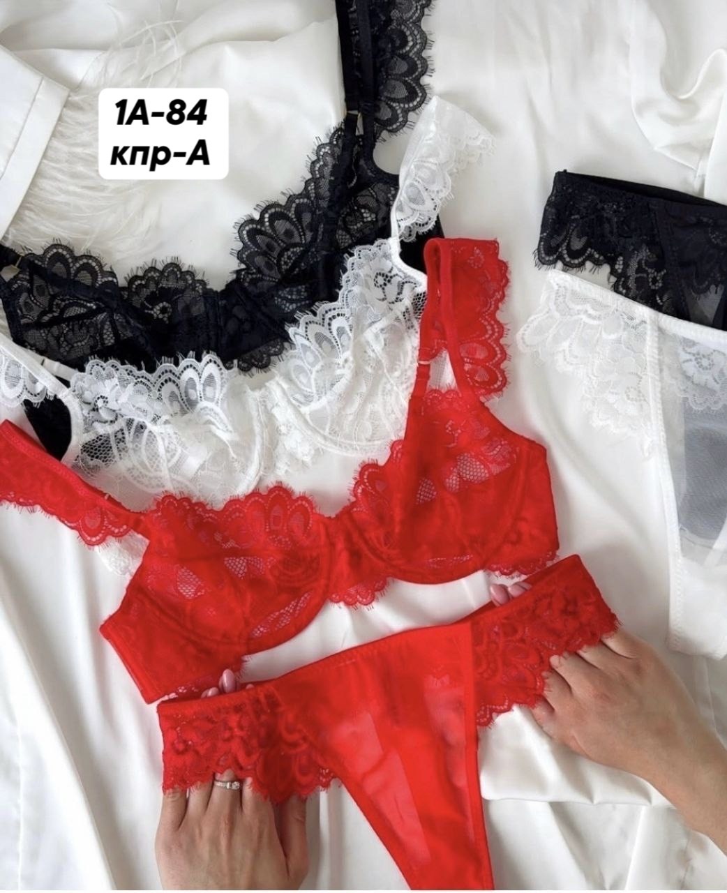 комплект нижнего кружевного белья,комплект сексуального нижнего белья,комплект нижнего белья женский кружевное,красное нижнее белье,нижнего белья комплект
