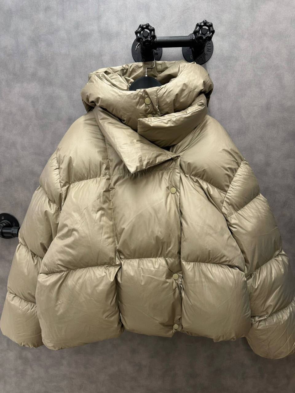 толстая теплая куртка-пуховик,толстая теплая куртка-пуховик bkqu,стильные пуховики,пуховик дутый оверсайз женский,куртка оверсайз