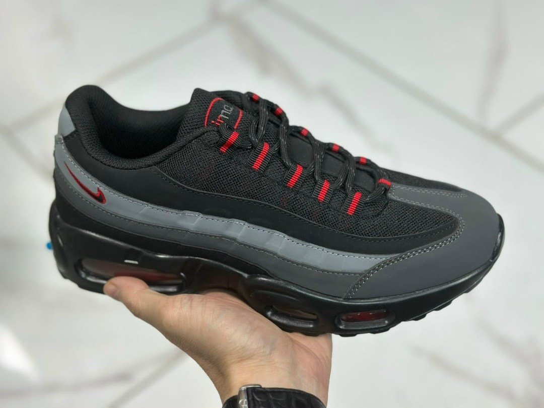 кроссовки nike air max 95,nike air max 95,кроссовки,nike air max 95 black,найк аир макс 95 черные