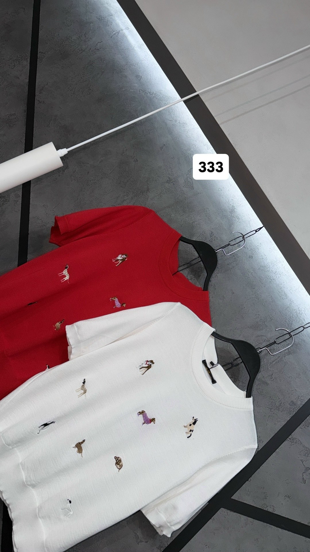 свитер с вышивкой,футболка с вышивкой,летние футболки,топ с вышивкой,женская футболка