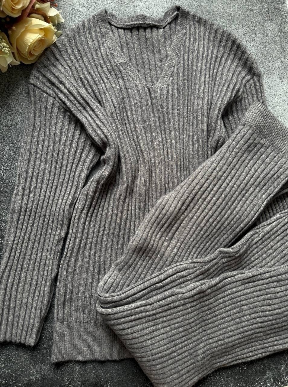 вязаные костюмы женские,вязаные костюмы,свитер и брюки,женский вязаный костюм в рубчик-лапша happyfox,вязаные брюки