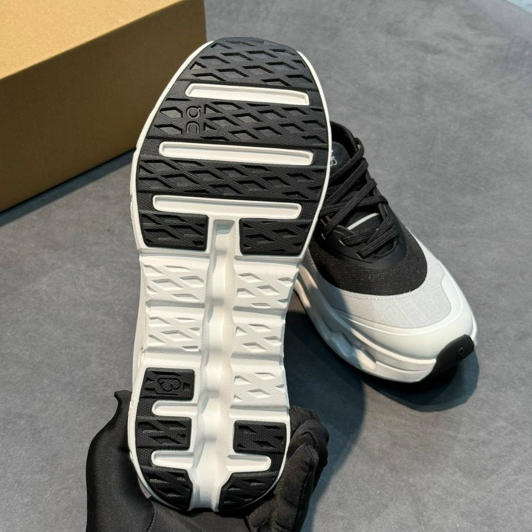 кроссовки,кроссовки loewe,женские кроссовки,,кроссовки модные