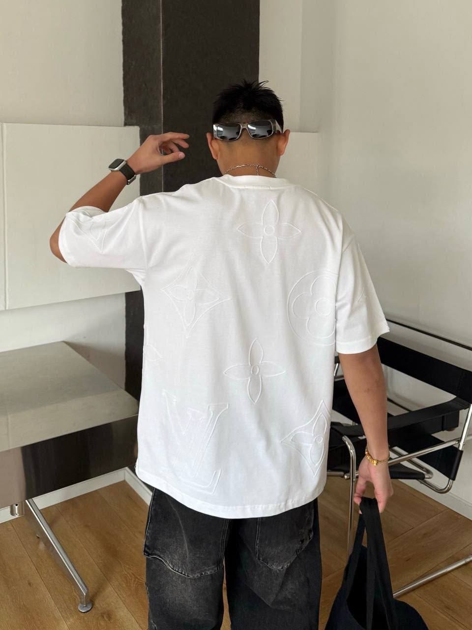 оверсайз футболка,белая оверсайз футболка,джинсы мужские,брюки свободного кроя