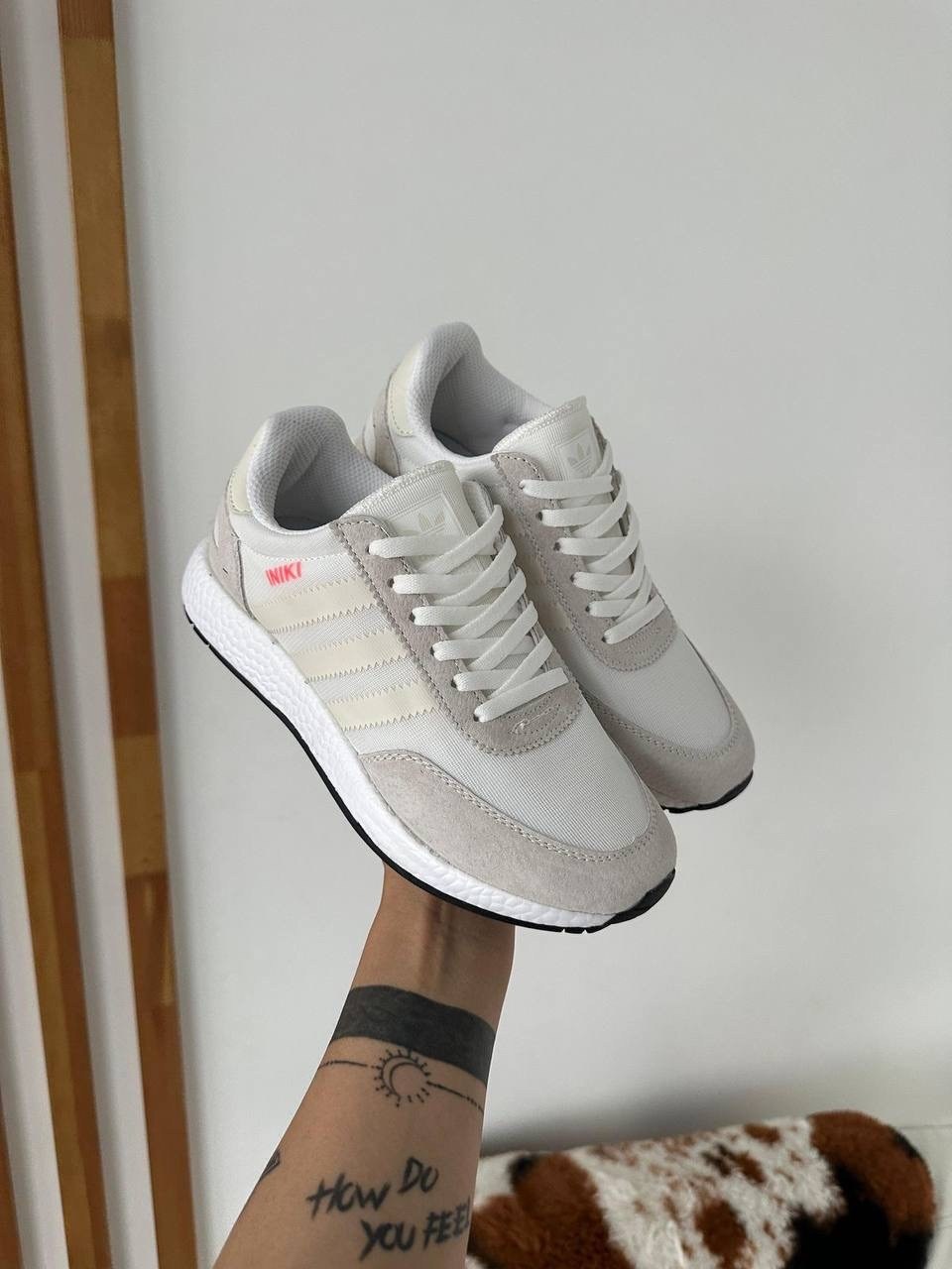 женские кроссовки adidas,кроссовки адидас женские,кроссовки адидас,кроссовки adidas,кроссовки адидас иники