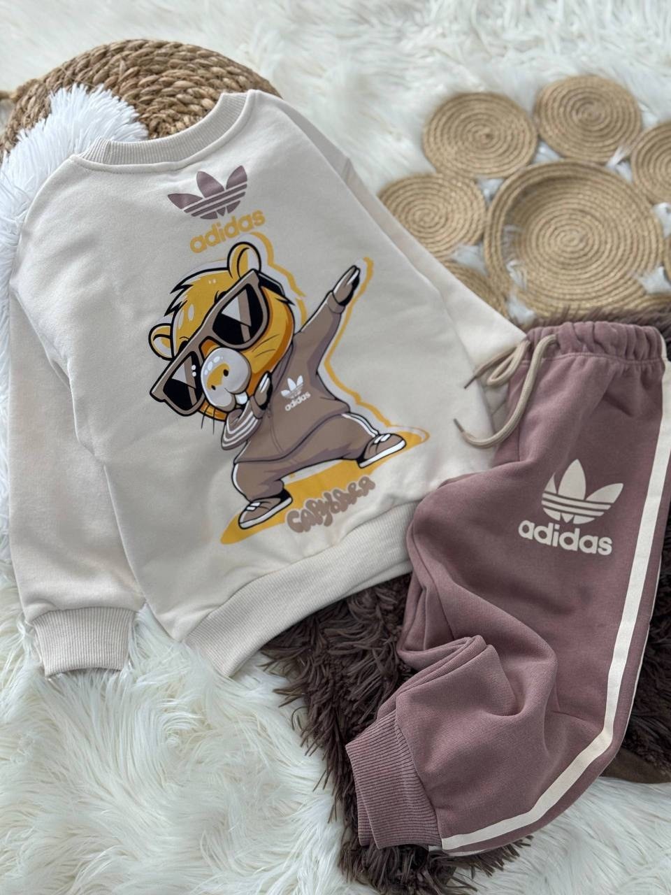 детский спортивный костюм adidas,спортивный костюм детский,костюм спортивный,спортивный костюм adidas originals,спортивные костюмы на флисе