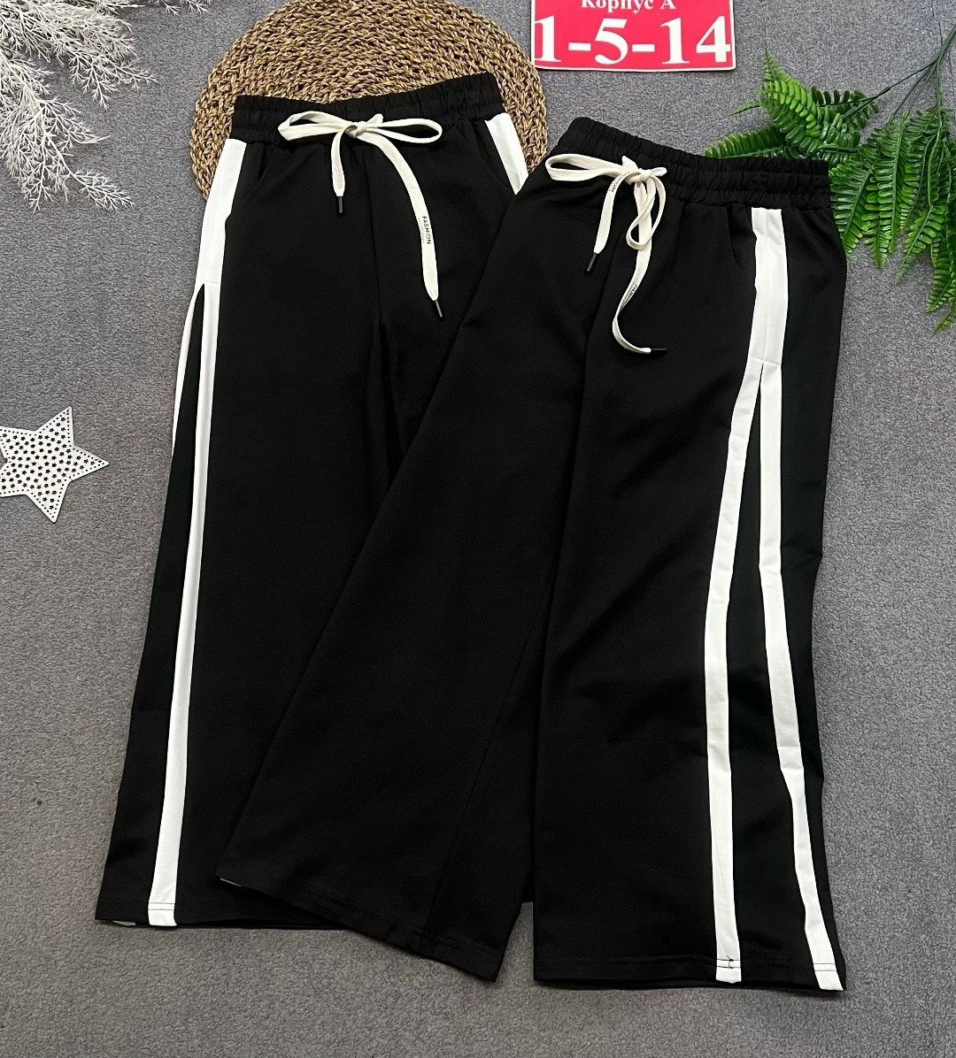 брюки спортивные,широкие брюки,брюки широкие для девочек,брюки с широкими штанинами,брюки для девочек