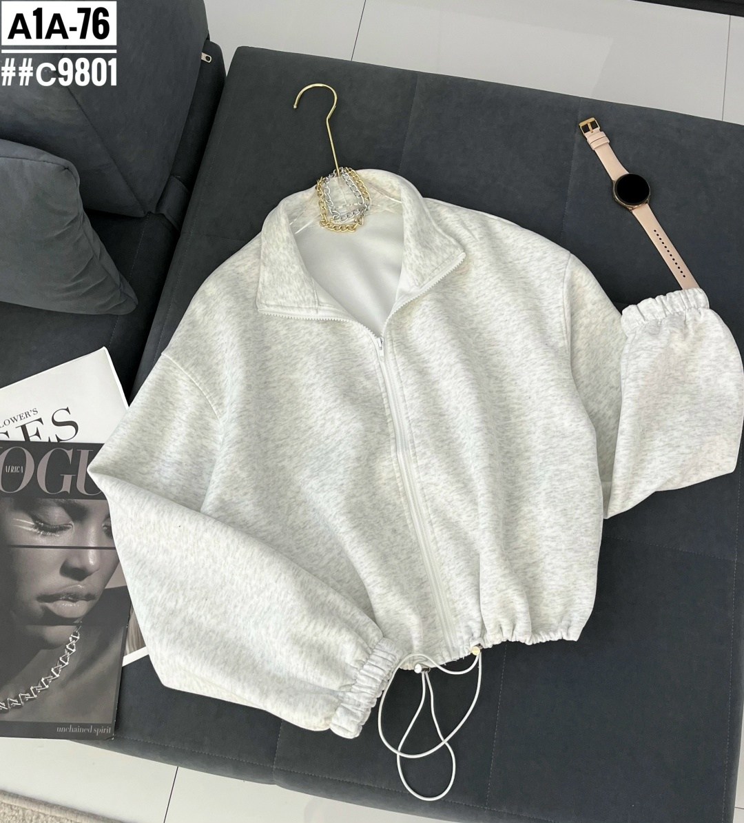 куртка бомбер,женская укороченная куртка,женская куртка бомбер,куртка женская,укороченная куртка