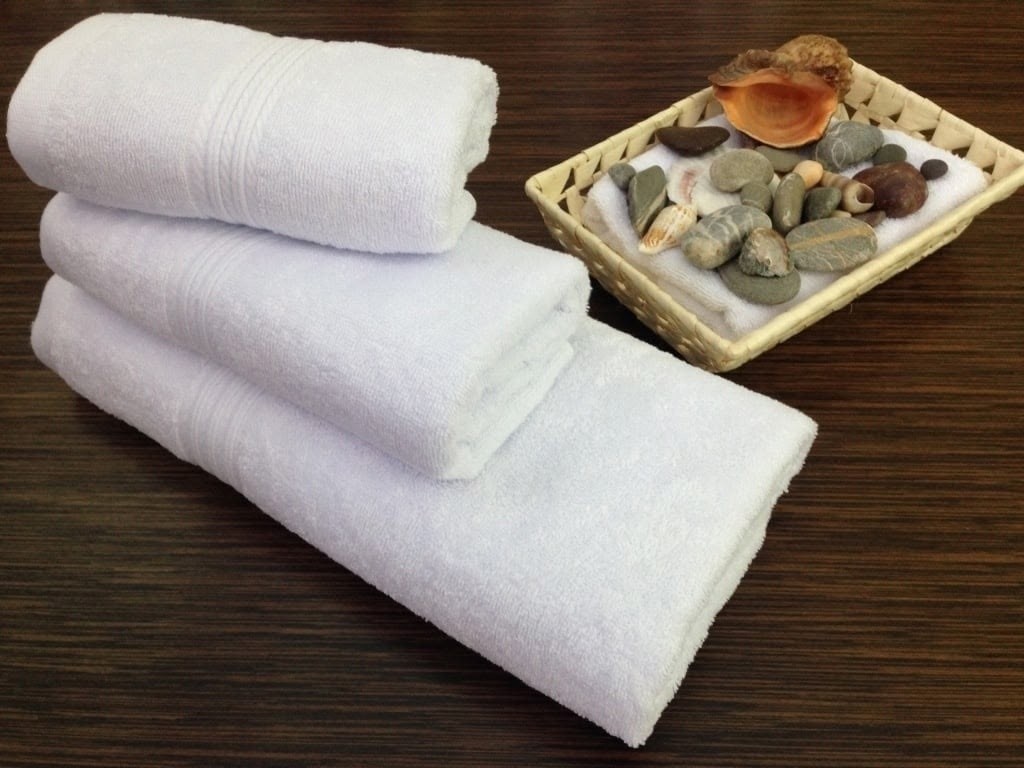 полотенца махровая,комплект махровых полотенец,белое полотенце,махровое полотенце для рук,полотенца махровое банное