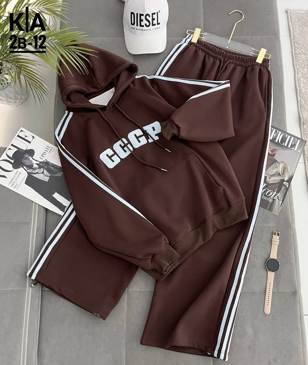 костюм женский,спортивный костюм женский,костюм женские спортивные костюмы,женский красный костюм loro piana,красный спортивный костюм женский