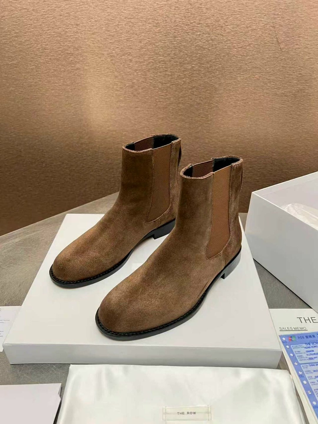 ,замшевые ботинки,ботинки челси,женские ботинки челси,модная женская