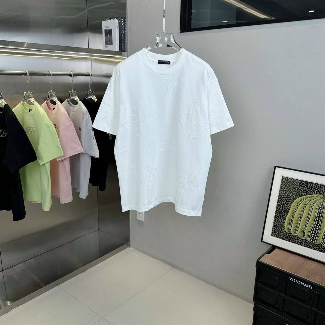 оверсайз футболка,белая оверсайз футболка,джинсы мужские,брюки свободного кроя