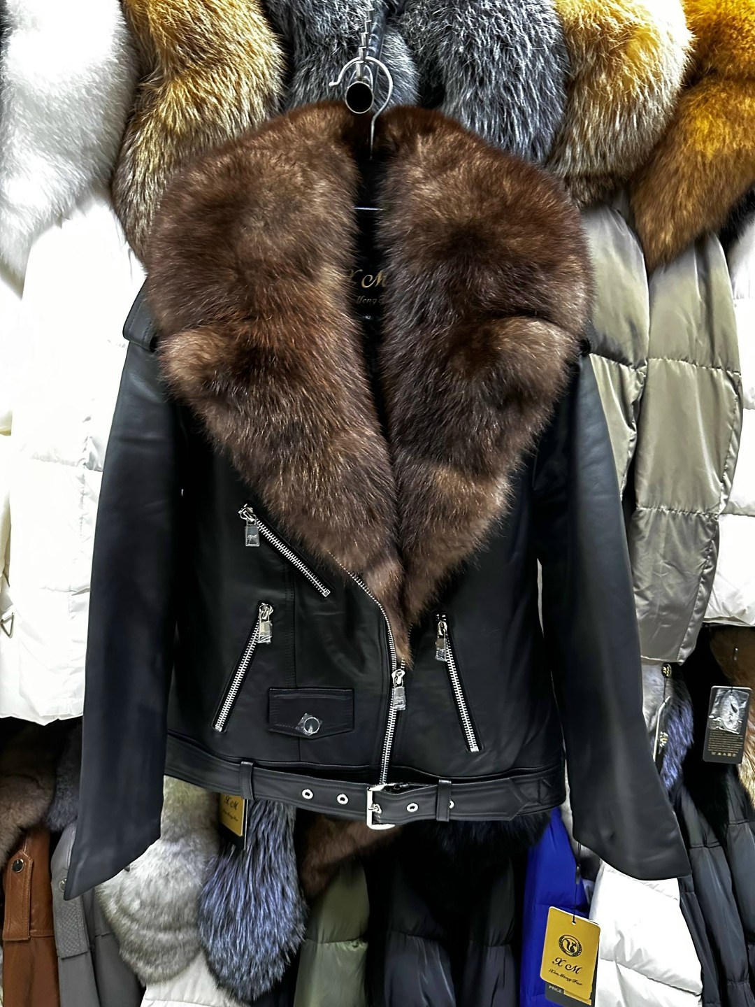 куртка кожаная с мехом,куртка с мехом,кожанная куртка с мехом,косуха с мехом,куртка натуральная гладкая кожа с мехом норки