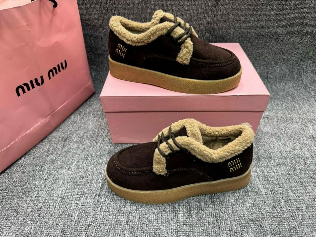 ,женские ботинки miu miu delave на меху,женская ,угги замш,женские зимние замшевые ботинки miu miu с мехом коричневые