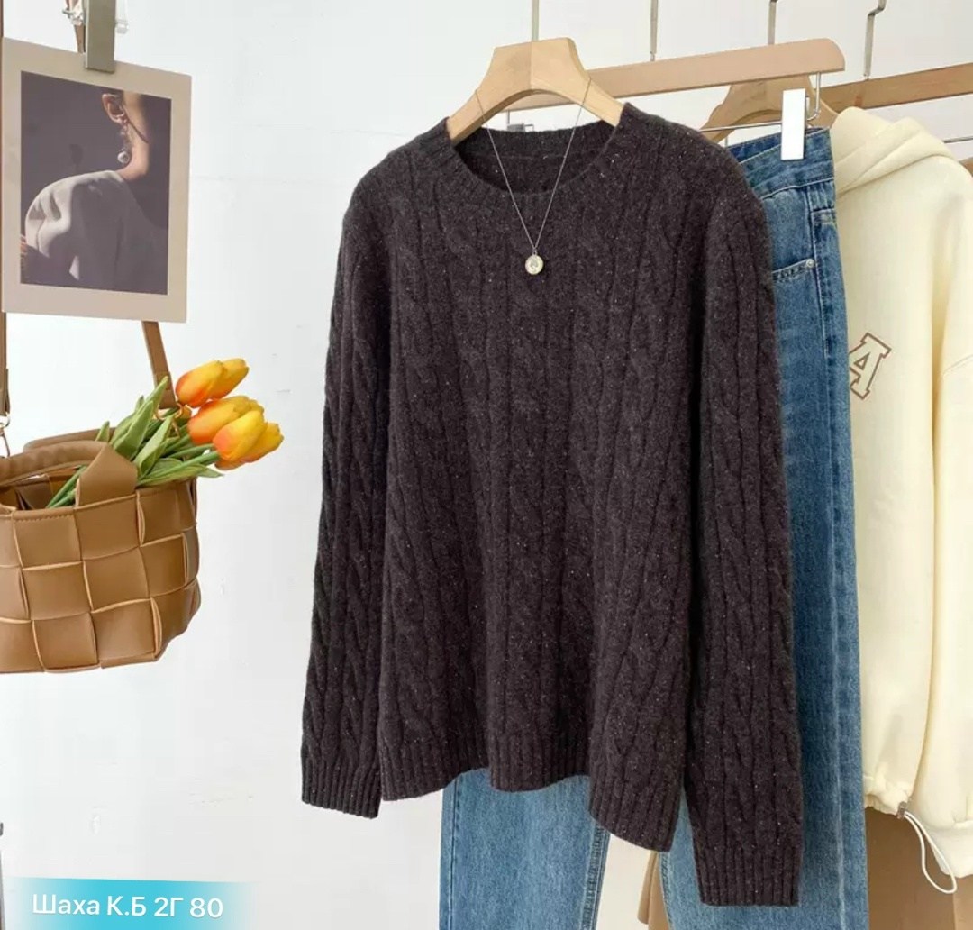 красный свитер,свитер,свитер коса,модные свитера,свитер женский