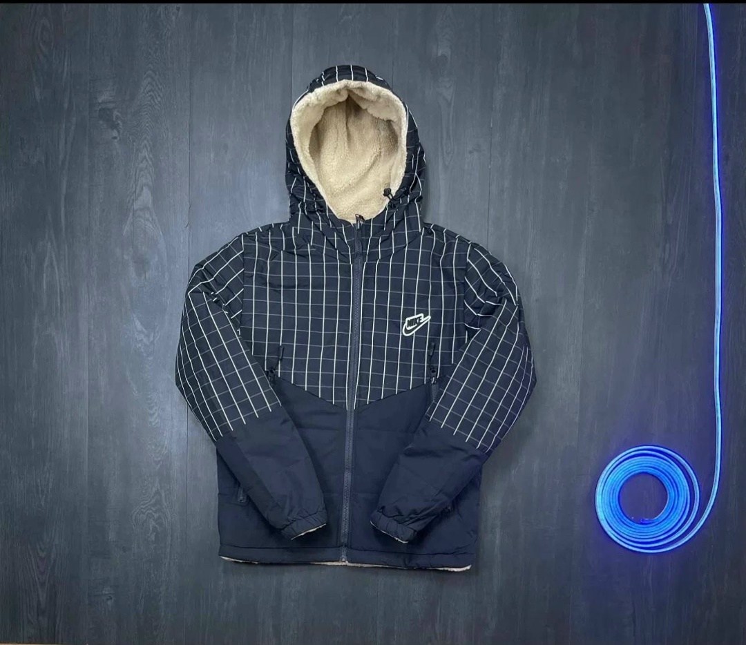 демисезонная куртка nike,зимняя куртка nike,куртка двухсторонняя nike,куртка,куртка зимняя мужская nike цвет зеленый