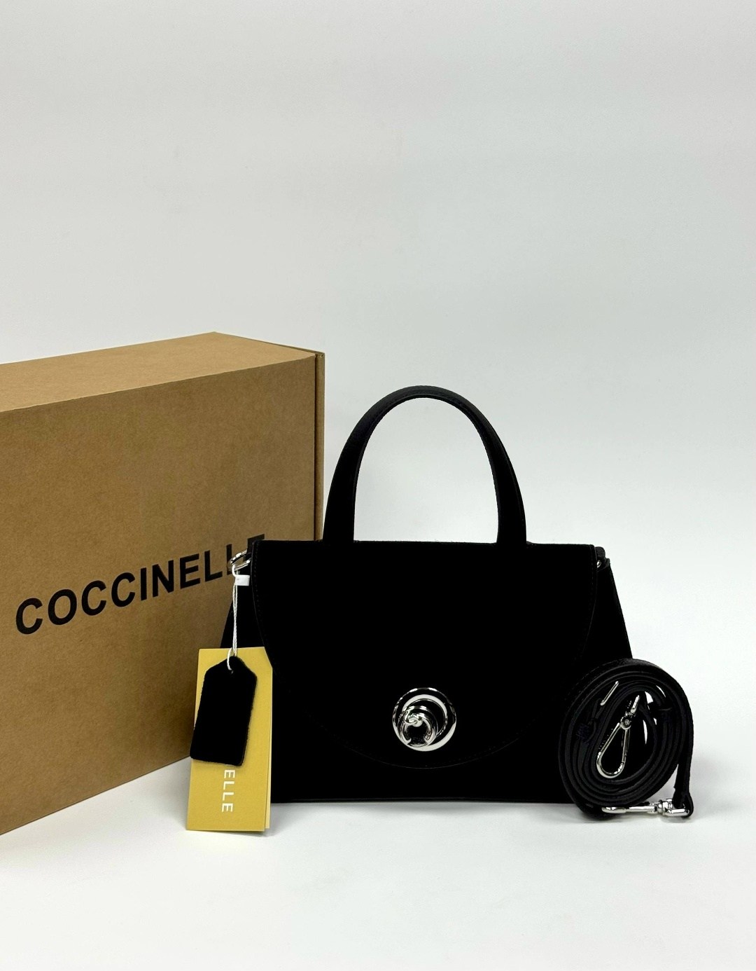 сумка coccinelle,сумка женская coccinelle,сумка liya small coccinelle,сумка coccinelle liya suede,сумка coccinelle натуральная замша