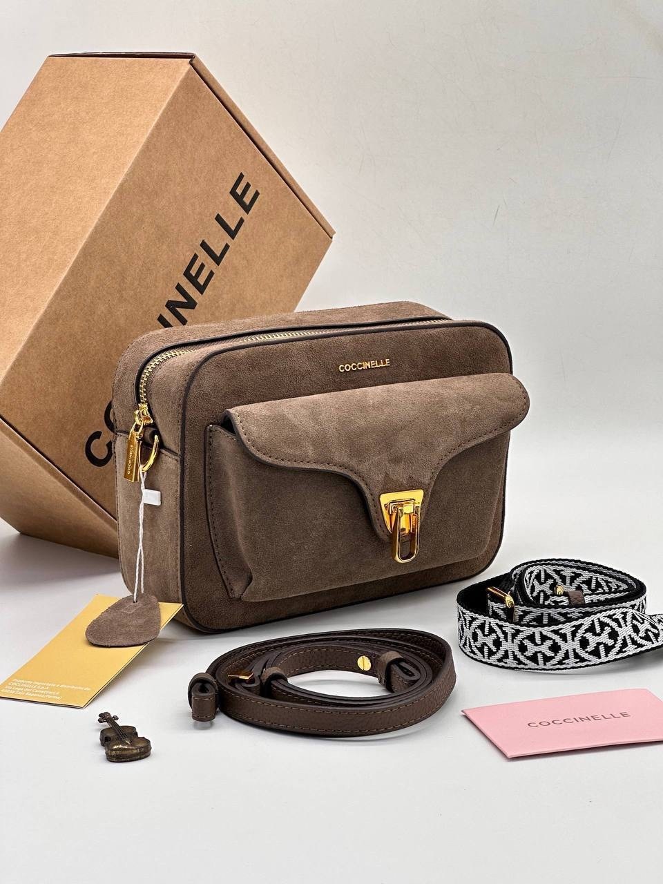 coccinelle сумка,женская сумка coccinelle,сумка женская coccinelle натуральная замша,замшевая сумка,сумка