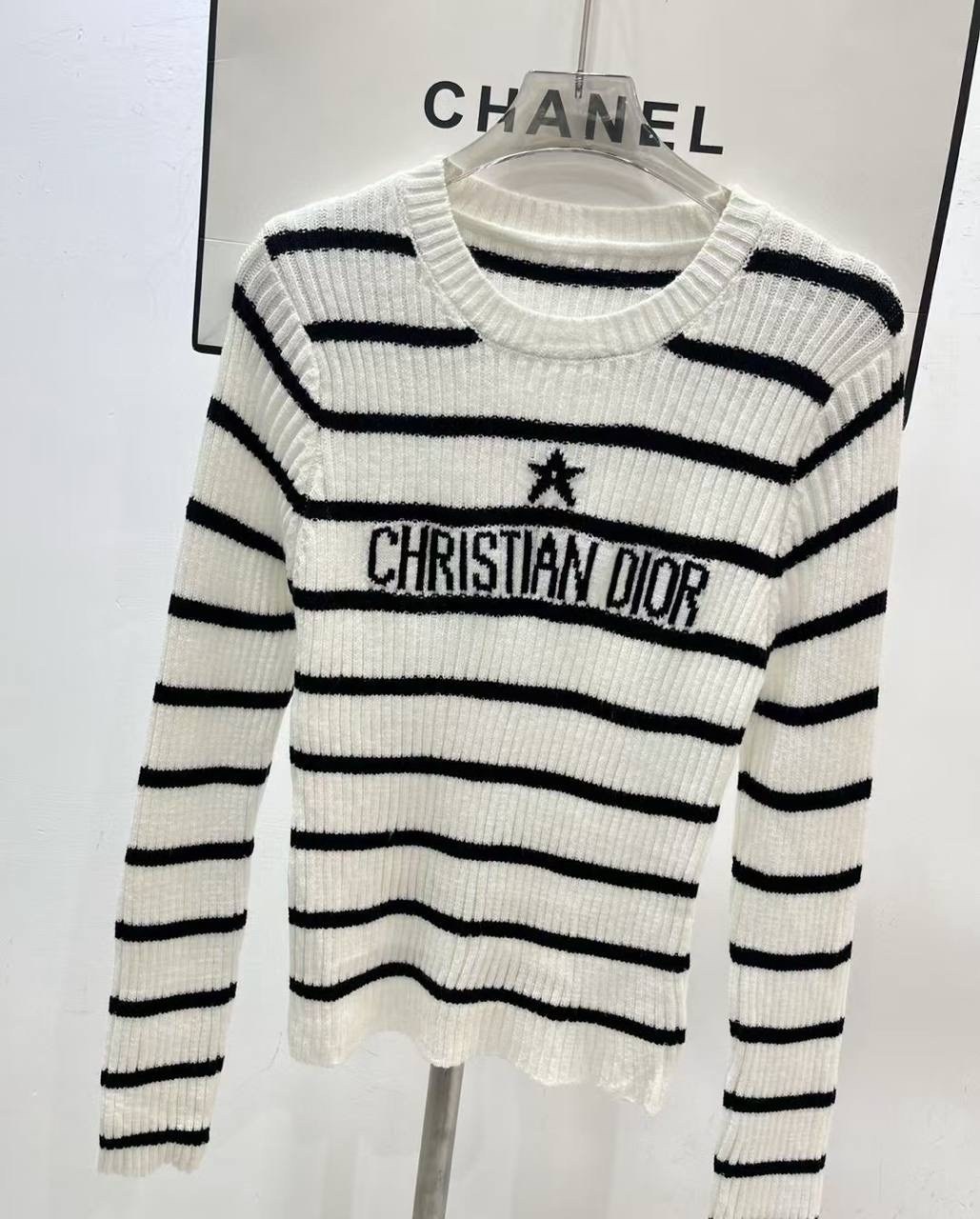 свитер кристиан диор,кофта диор,свитера женские,оригинальный джемпер,женская кофта