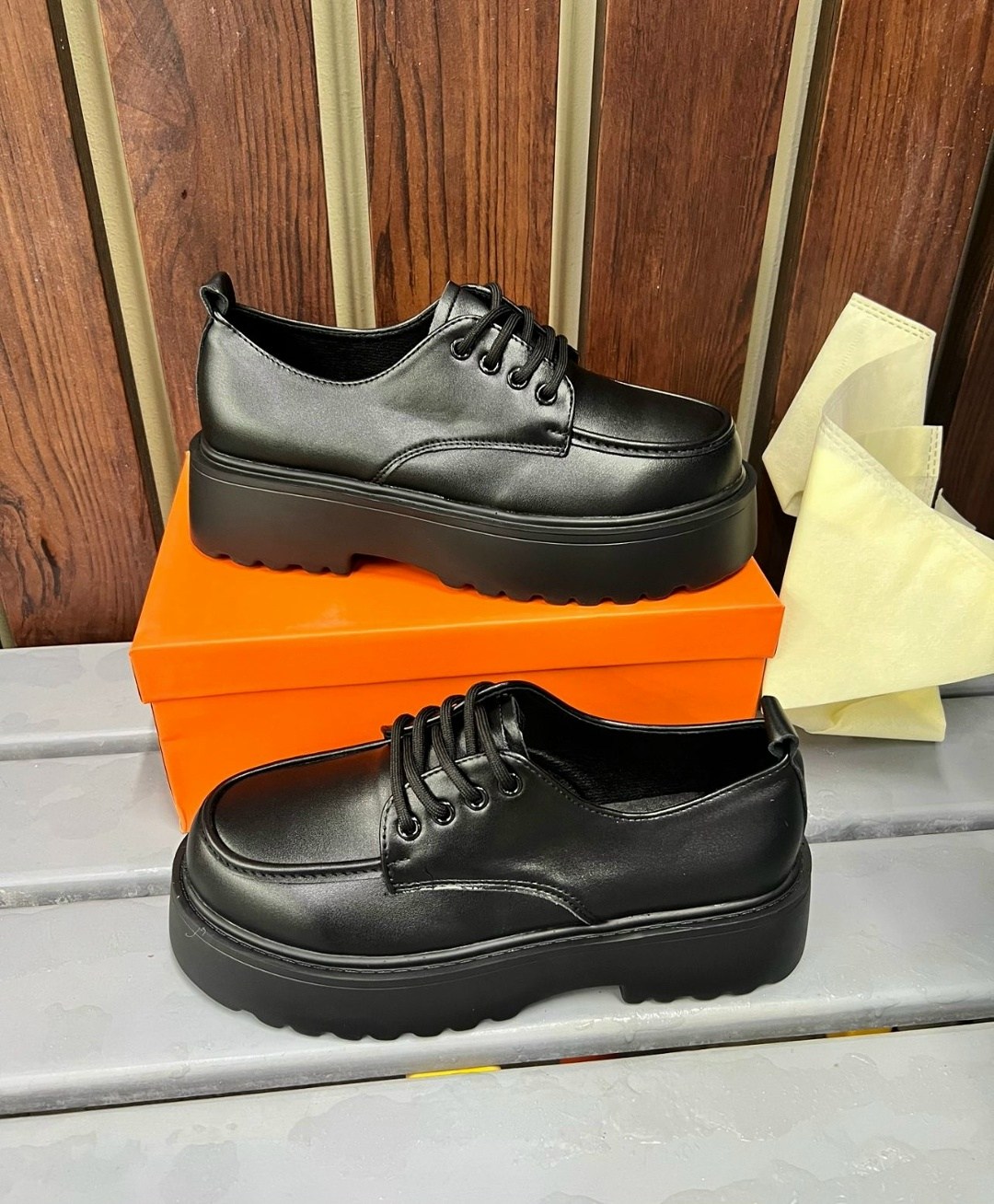 ,женская ,полуботинки женские на тракторной подошве,полуботинки на высокой подошве,полуботинки женские