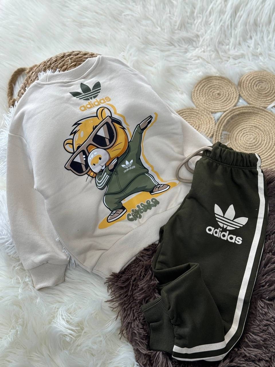 детский спортивный костюм adidas,спортивный костюм adidas originals,спортивные костюм,спортивный костюм adidas,cпортивный костюм для мальчика