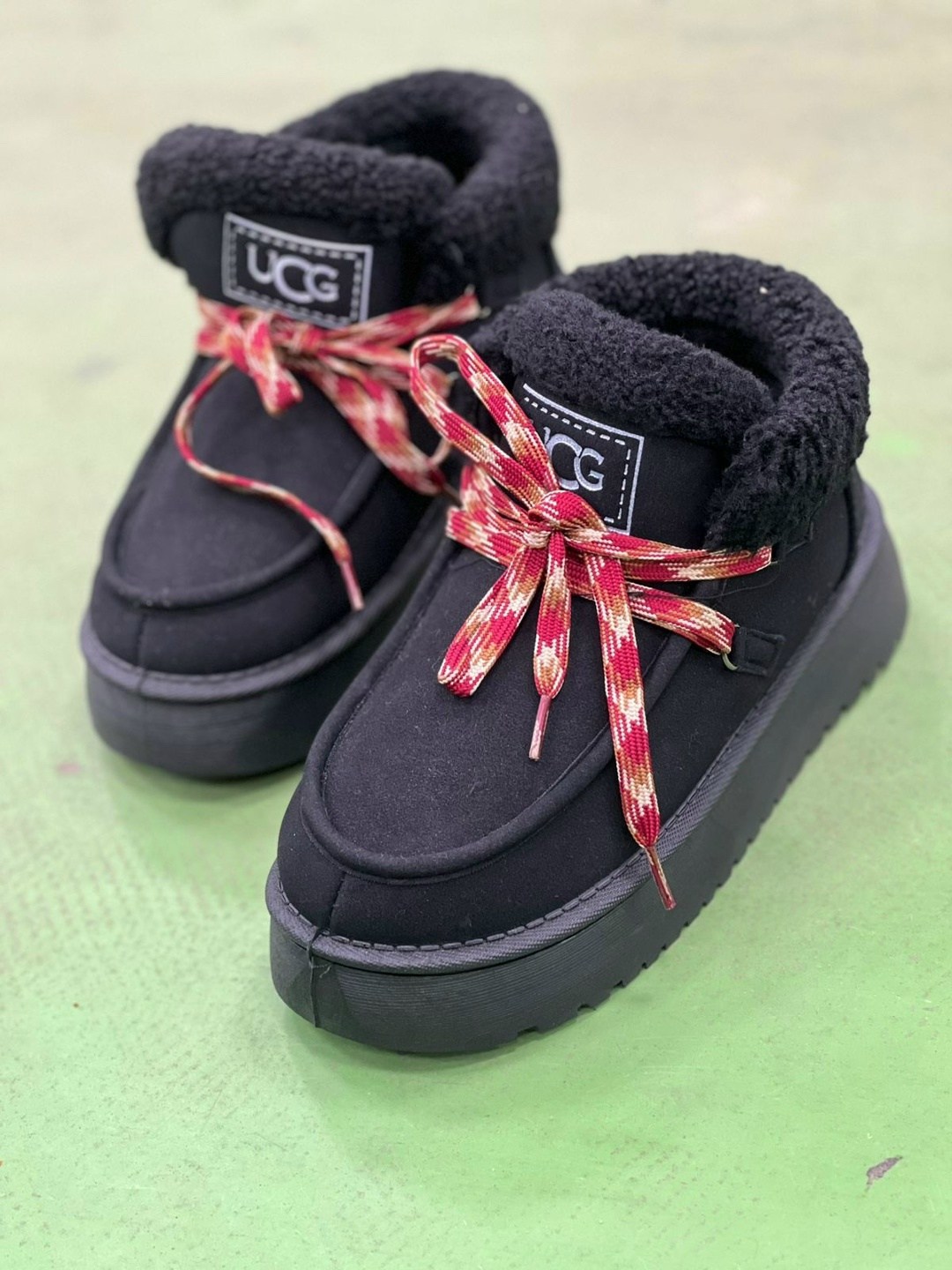 мужские угги ugg classic mini зимние черные,угги ugg женские,,мужские угги ugg classic mini зимние,угги ugg