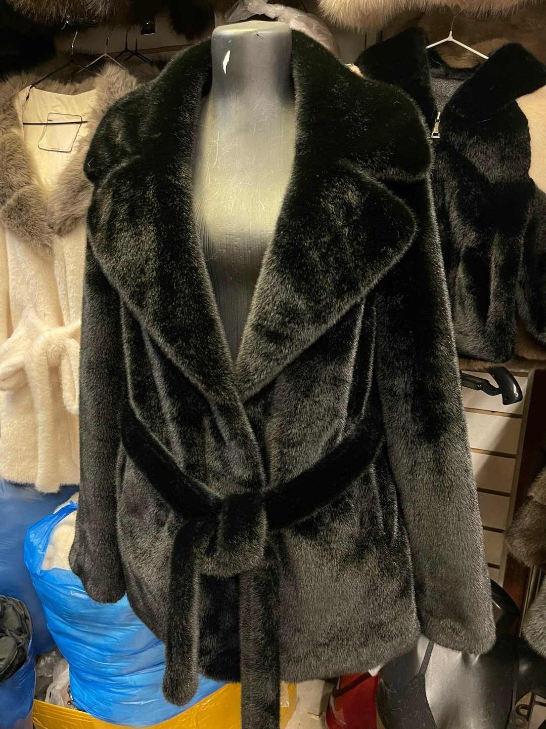 шуба из меха норки manakas frankfurt,шуба,норковая шуба,шубка,шуба искусственная под норку