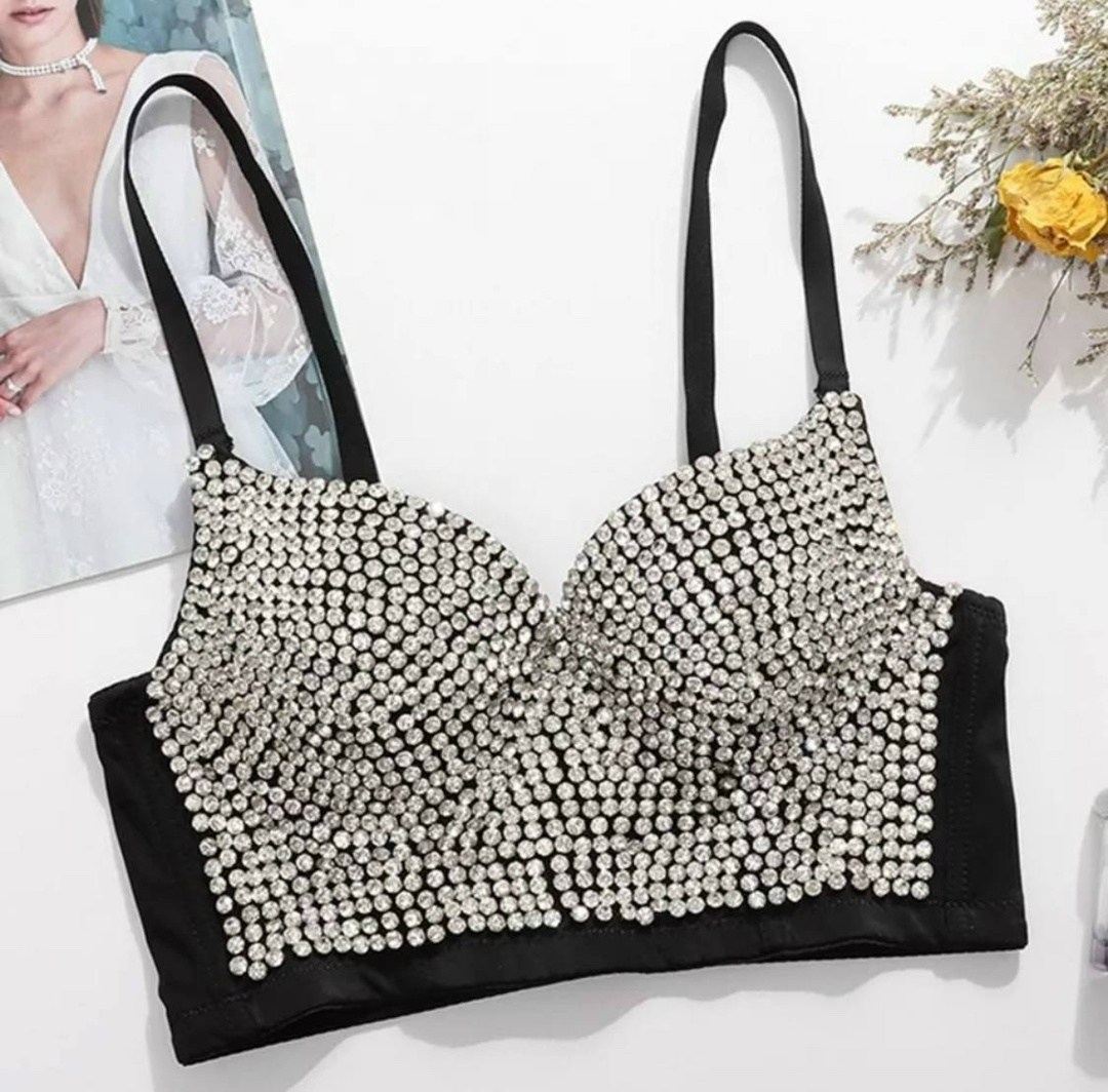 женщина которая,девушка,vanessa louis onlyfans,kleio valentien,valerie cossette valeriec nude onlyfans photos